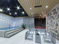 -珠海棕泉水疗酒店(拱北口岸高铁站店)