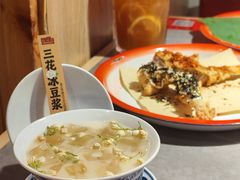 -吃城都·鱼蛙火锅(西玉龙街店)