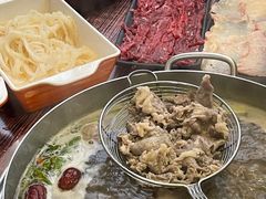 -刘少华贵州小黄牛·鲜牛肉火锅(总店)