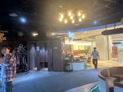 -暴风岛沉浸式体验馆(百联世纪店)