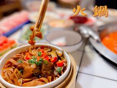 -喜悦小串丹东小黄牛海鲜烧烤大排档(民主广场店)