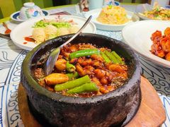 石锅杭椒牛蛙-桂满陇天书(南京德基旗舰店)