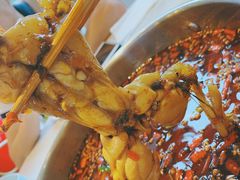 -蛙两只美蛙鱼头火锅(恒茂店)