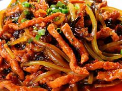 -老码头黑皮肘子锅包肉(文政街店)