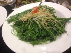 -胶东海鲜大排档(北太平庄店)