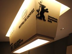 -万达影城(金山万达广场IMAX店)