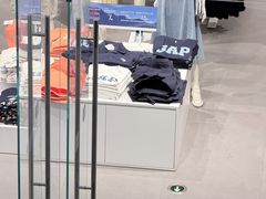 -GAP(王府井奥莱·香江小镇店)