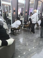 -藤野造型烫染·漂发