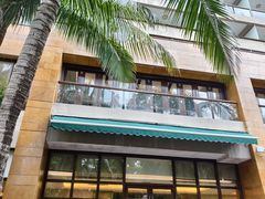 -三亚湾海居铂尔曼度假酒店