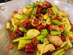 干锅肥肠-新新湘菜馆(新中街二条店)