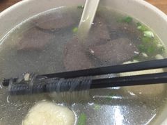 -佬钱湾仔(衣裳街店)