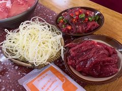 -赵美丽·重庆社区火锅·直营店(火车东站·中豪国际店)