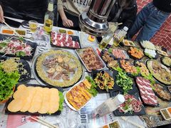 -牛牛牛酸菜煎肉店(望云寺路店)