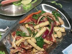 -马路牙子烧烤音乐酒馆(望京店)