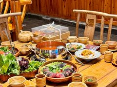 -亮欢寨酸汤鱼(沙冲路店)
