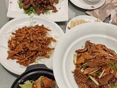 -闫府私房菜·百年鲁菜(欧亚店)