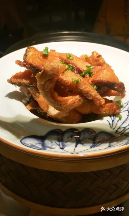 70后·绍东家(长宁龙之梦店)绍氏酥鱼图片