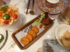 -泰椰里·泰国餐厅(智慧城广百广场店)