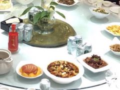 活八爪鱼炖肉-赶海部落海鲜城(海阳路店)