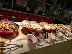 -海口绿发希尔顿酒店-田园汇自助餐·三文鱼·海鲜