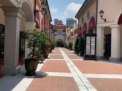 -佛罗伦萨小镇广佛名品奥特莱斯(疏港路店)