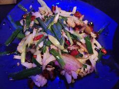 花菜炒腊肉-醉小酒馆·川菜·江湖菜·重庆菜(观音桥旗舰店)