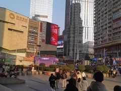 -观音桥步行街