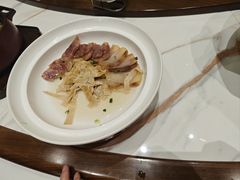 -梅花香里大酒店(郁金香路店)