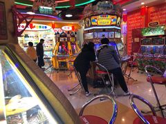 -汤姆熊欢乐世界(滨江店)
