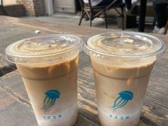 拿铁-VESH COFFEE(定西路店)