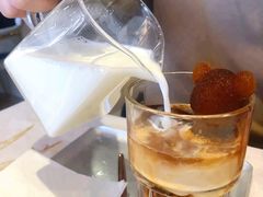 董小姐冰熊拿铁-董小姐咖妃·咖啡·简餐.意面(松江大学城店)