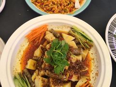 -伊带伊路新疆美食府(呼家楼店)