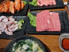 -·缸桶屋·韩式牛肋条自助烤肉(西湖D11店)