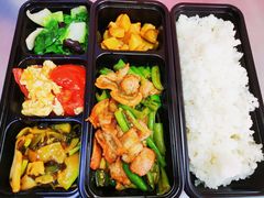 -来必堡(娄山关路店)