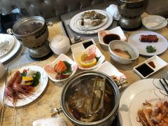 -雍和会海鲜姿造自助(湖东路店)