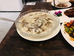 -自在弥林花园餐厅(云栖店)