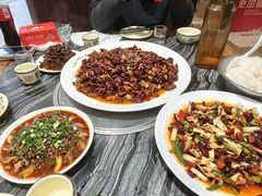 -江湖黑大兔(杨家坪店)