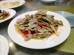 -四川小胡子海鲜(丁村万人海鲜广场店)