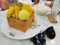 芒果吐司-丹礼糖甜品
