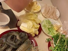 -三亚新鸿港水果一级批发市场