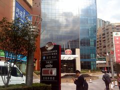 -上海龙之梦万丽酒店