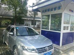 -金匮公园-南入口停车场