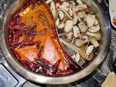 太极鸳鸯锅底-渝味晓宇火锅(合川路店)