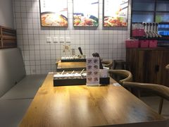 -鑫花溪牛肉米粉(人民广场店)