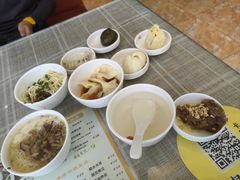 -正一涵老味道名小吃(广汉总店)