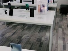 -荣耀授权专卖店(黄浦浙江中路店)