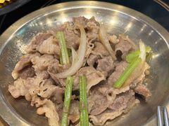 -猪啊牛呀羊啊铜盘烤肉(正大广场店)