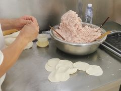 -黄阿姨锅贴大王(万航渡路店)