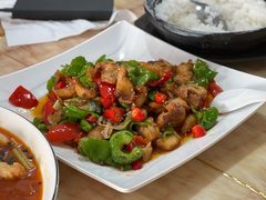 爆炒野生狗鱼块-煲来饱去冷水鱼