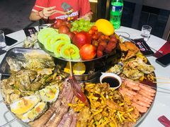 -日进一片海.生腌海鲜火锅.宵夜烧烤(三里屯总店)